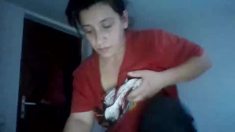 Snapshot of alma_amy chatting on December 16, 10:15 pm Alma online show from December 16, 10:15 pm