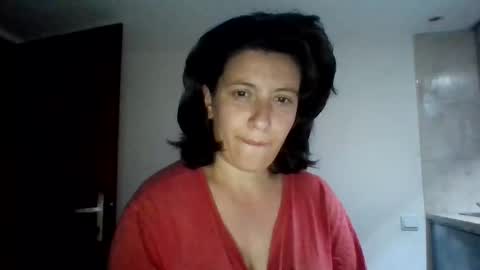 Snapshot of alma_amy chatting on May 24, 9:09 pm Alma online show from May 24, 9:09 pm