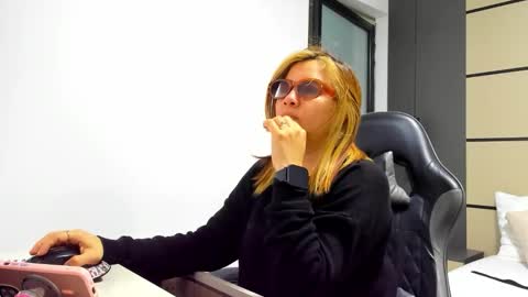 ALMA FENIX  online show from February 16, 12:34 pm