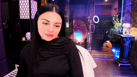 Alma online show from January 12, 1:05 pm