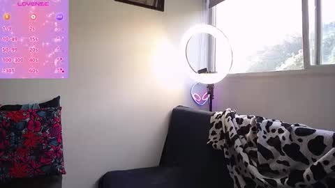 Arhantxa online show from December 19, 12:23 pm