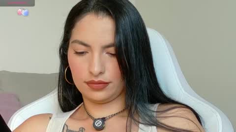 Snapshot of almatease chatting on May 26, 1:07 pm Alma online show from May 26, 1:07 pm
