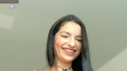 Snapshot of almatease chatting on June 7, 12:09 pm Alma online show from June 7, 12:09 pm