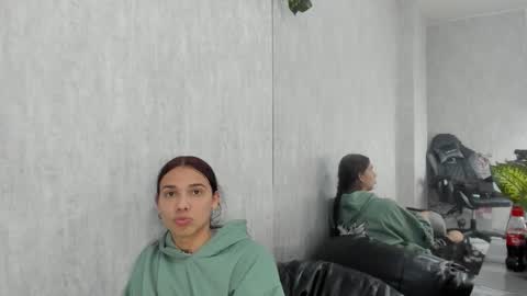 Santy online show from September 24, 8:23 pm