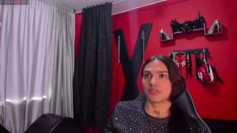 Santy online show from April 7, 7:47 pm