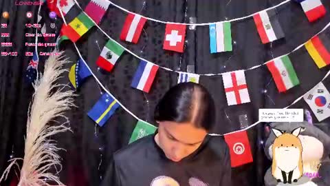 Snapshot of almazz_ chatting on June 23, 12:25 pm Santy online show from June 23, 12:25 pm