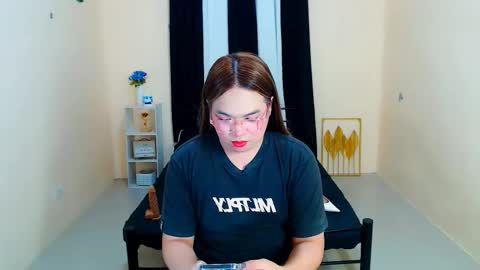 Almira online show from September 29, 6:13 pm