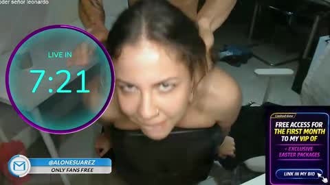 Snapshot of alondra_on_fire chatting on May 7, 2:00 pm Alondra Suarez online show from May 7, 2:00 pm