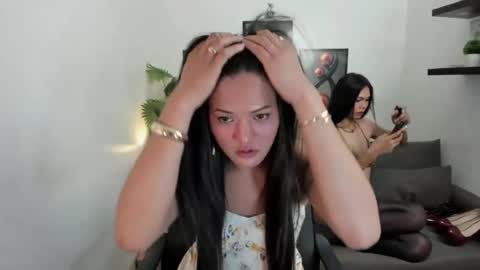 alondra_smith69 online show from June 18, 6:13 am
