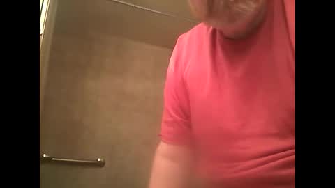 Loooopy online show from February 14, 2:02 pm