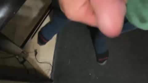 alostmale online show from September 10, 2:44 am