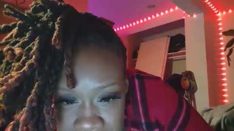 Snapshot of alotacat chatting on December 2, 9:54 pm alotacat online show from December 2, 9:54 pm