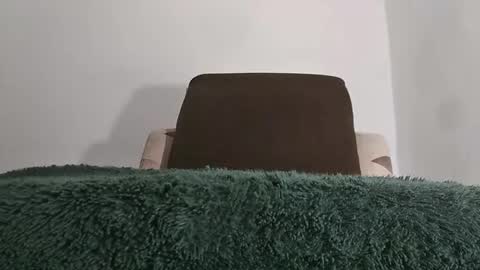 alotofcream4u online show from December 21, 5:03 am