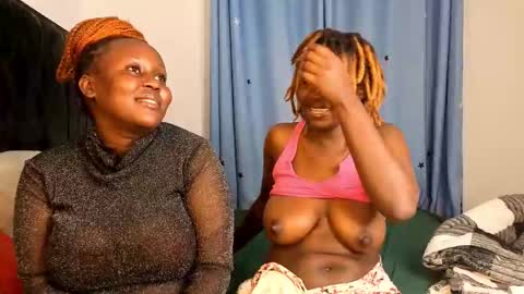 Snapshot of alotta_titties chatting on February 4, 8:14 pm alotta_titties online show from February 4, 8:14 pm