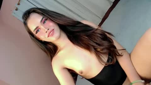 Snapshot of alove_too_last chatting on January 29, 3:26 pm LEXY online show from January 29, 3:26 pm