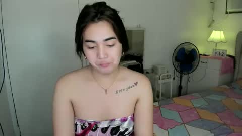 Snapshot of alovelydollnica chatting on February 12, 2:39 am alovelydollnica online show from February 12, 2:39 am