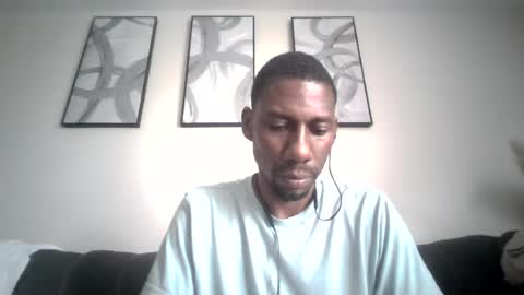 Snapshot of aloysiuz chatting on June 27, 12:22 pm Aloysius online show from June 27, 12:22 pm