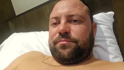 alpachino7777 online show from December 4, 9:45 pm