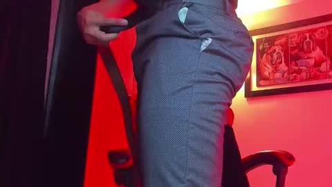 alpha_dominus_ online show from December 14, 4:29 am