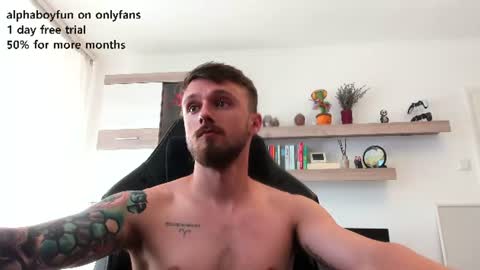 Snapshot of alphaboyfun chatting on July 28, 3:21 pm Andi online show from July 28, 3:21 pm