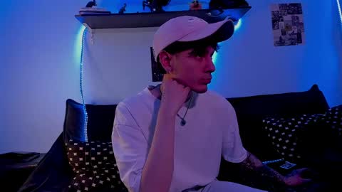 Dioniso online show from April 16, 10:23 pm