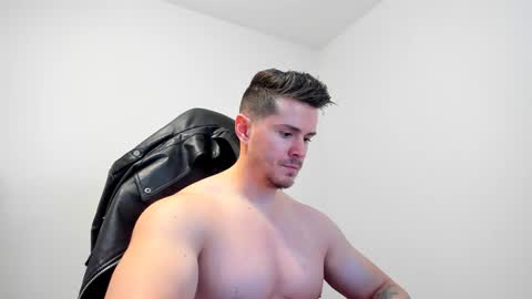 LeatherMaster online show from January 14, 9:56 am