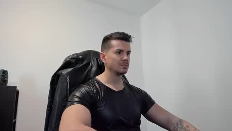 LeatherMaster online show from October 1, 9:37 am