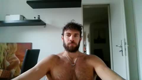 alphah_hunk online show from October 27, 2:54 pm