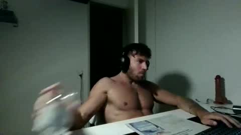 alphah_hunk online show from April 18, 7:07 pm