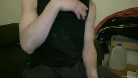 Snapshot of alphajosh chatting on March 9, 1:35 am alphajosh online show from March 9, 1:35 am