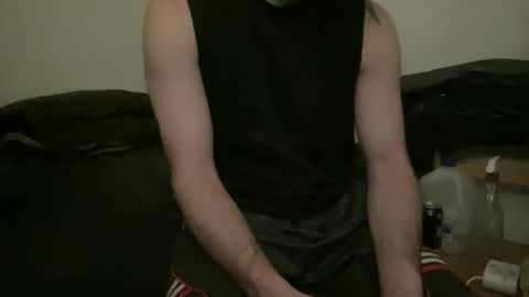 Snapshot of alphajosh chatting on December 22, 6:32 am alphajosh online show from December 22, 6:32 am