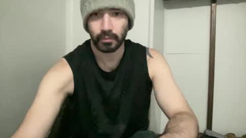 Snapshot of alphajosh chatting on February 8, 10:46 pm alphajosh online show from February 8, 10:46 pm