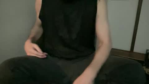 Snapshot of alphajosh chatting on February 16, 12:18 am alphajosh online show from February 16, 12:18 am