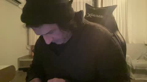 AlphAndre online show from February 13, 6:05 pm