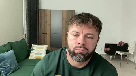 Jhonny online show from December 18, 3:58 am