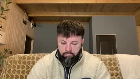 Jhonny online show from November 17, 3:45 am