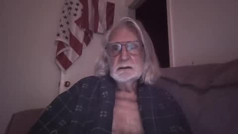 AlphaUniform online show from March 19, 11:36 am