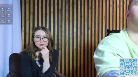 Snapshot of alpugh chatting on December 5, 6:44 pm Woland  Alice Pugh online show from December 5, 6:44 pm