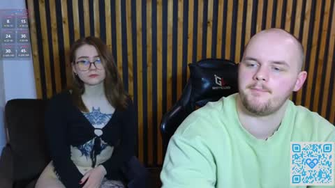 Snapshot of alpugh chatting on December 6, 6:50 pm Woland  Alice Pugh online show from December 6, 6:50 pm