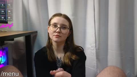 Snapshot of alpugh chatting on February 10, 9:15 pm Woland  Alice Pugh online show from February 10, 9:15 pm