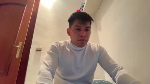 Snapshot of alt3rego97 chatting on February 8, 1:09 am alt3rego97 online show from February 8, 1:09 am