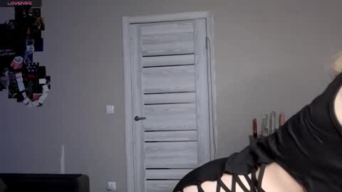 Snapshot of altheadoye1 chatting on May 20, 3:51 pm altheadoye1 online show from May 20, 3:51 pm