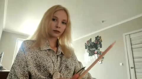 May online show from September 17, 1:13 pm