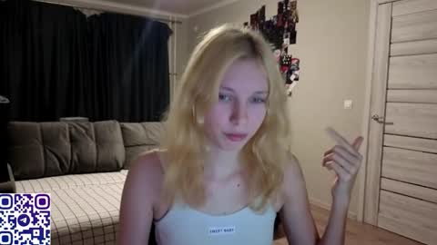 May online show from October 17, 3:25 pm