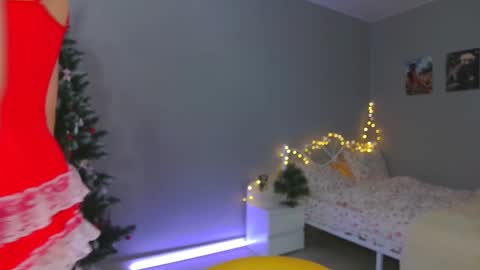 Snapshot of aluntick chatting on December 29, 1:38 pm Amelia NEXT STREAM  online show from December 29, 1:38 pm