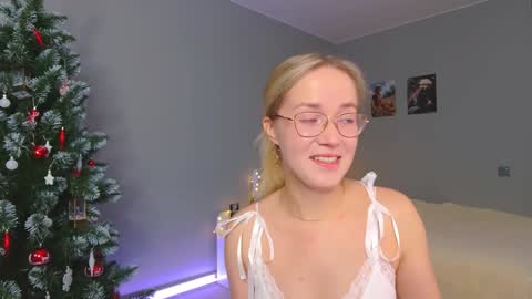 Snapshot of aluntick chatting on January 7, 2:08 pm Amelia NEXT STREAM  online show from January 7, 2:08 pm