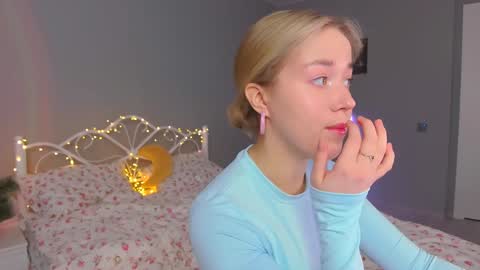 Snapshot of aluntick chatting on January 12, 1:48 pm Amelia NEXT STREAM  online show from January 12, 1:48 pm