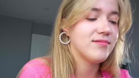 Snapshot of aluntick chatting on September 13, 1:33 pm Amelia NEXT STREAM  online show from September 13, 1:33 pm