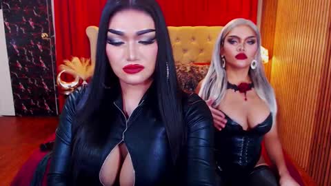 Alura Jhenson online show from October 24, 7:10 pm