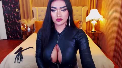 Alura Jhenson online show from November 15, 1:47 am